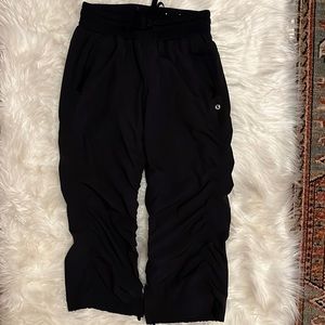 XERSION WORKOUT/WINDBREAKER PANTS COMFY SIZE SMALL RELAXED FIT